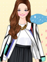 Posh-meets-eclectic Chic