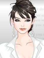 Navy Liner Evening Look