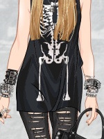 Throwback Emo-Punk Look